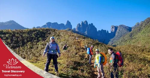 Du lịch trekking leo núi Ngủ Chỉ Sơn 3 ngày 2 đêm