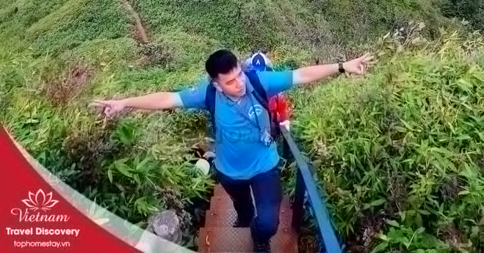 Du lịch trekking leo núi Fansipan 2 ngày 2 đêm